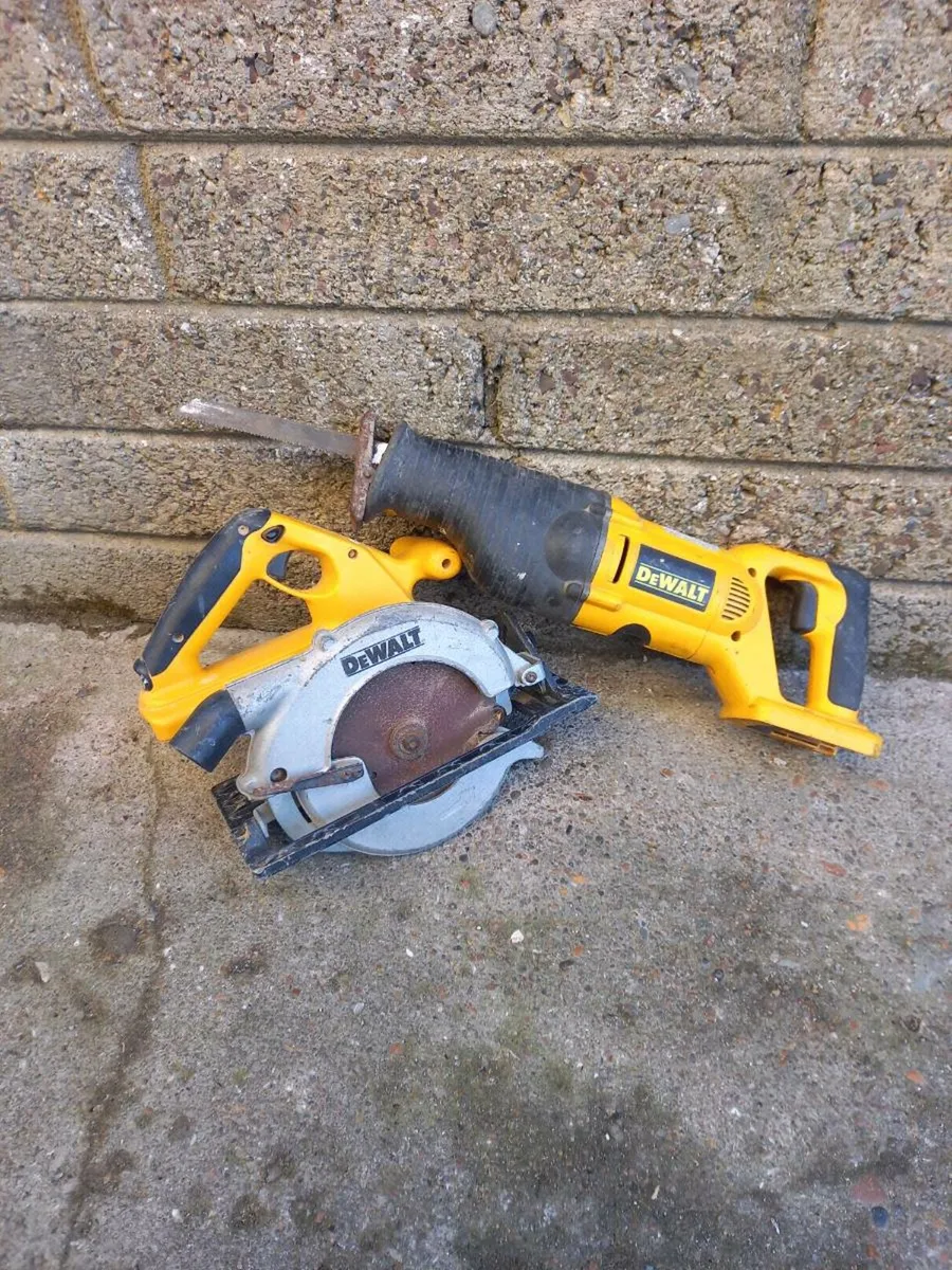 DeWalt Battery Saws - Image 1