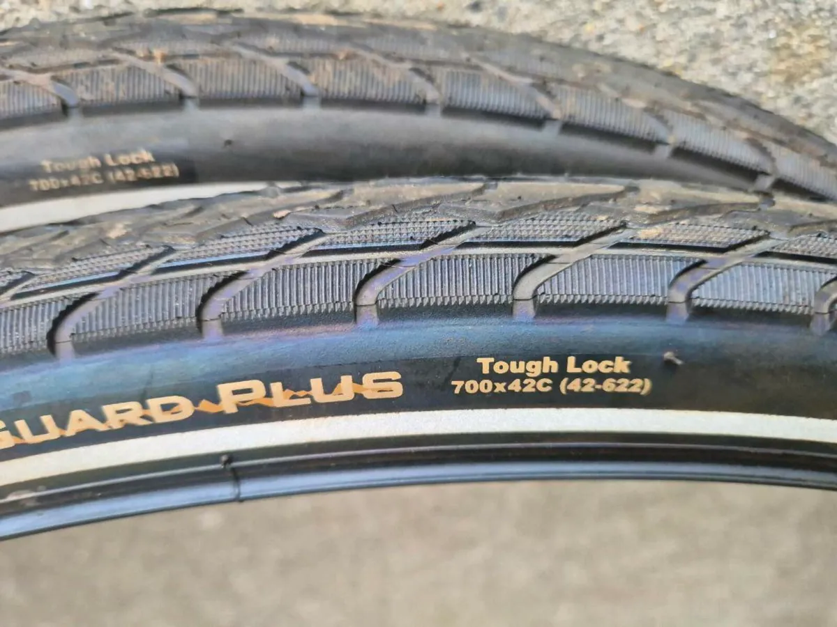 Bicycle Tyres - Image 1