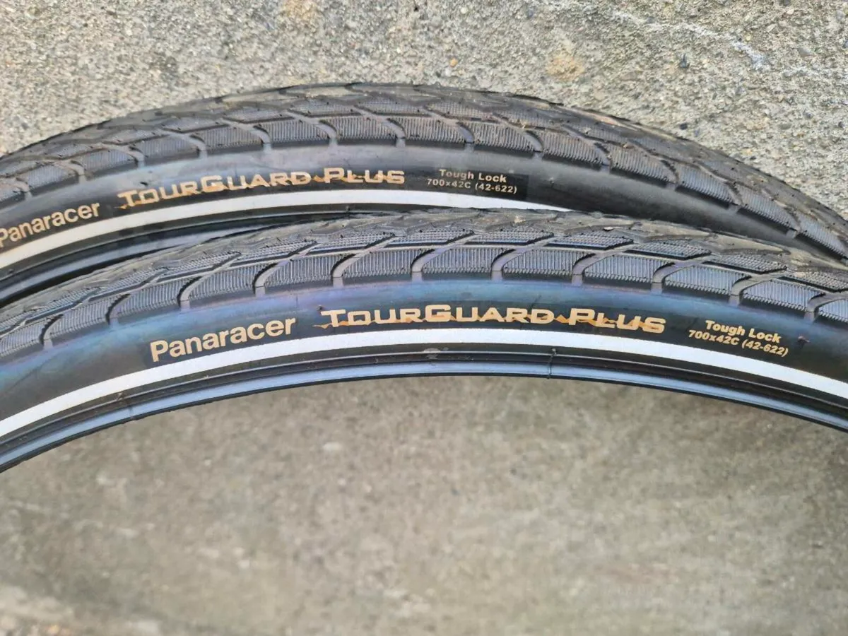 Bicycle Tyres - Image 2