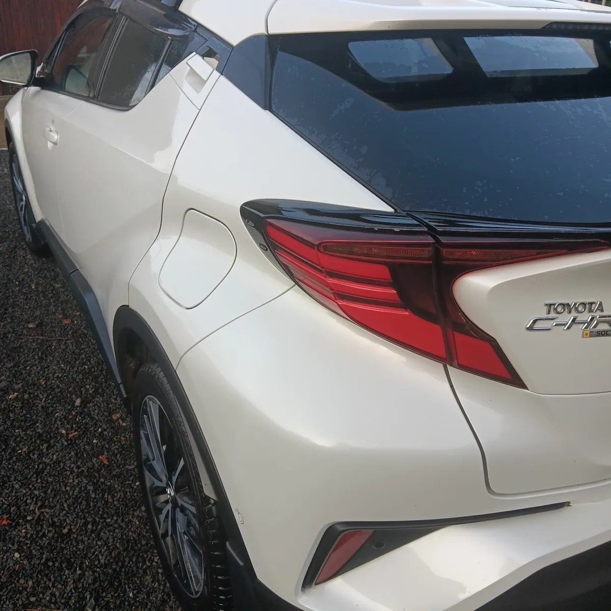 Toyota C-HR 2020 - Image 2
