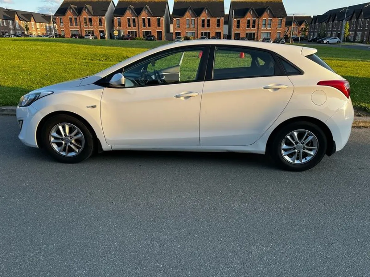 2014 Hyundai I30 Automatic - Image 4