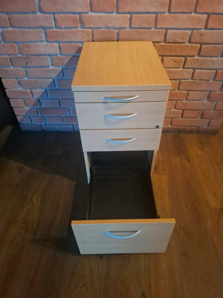 Office File cabinet - Image 4