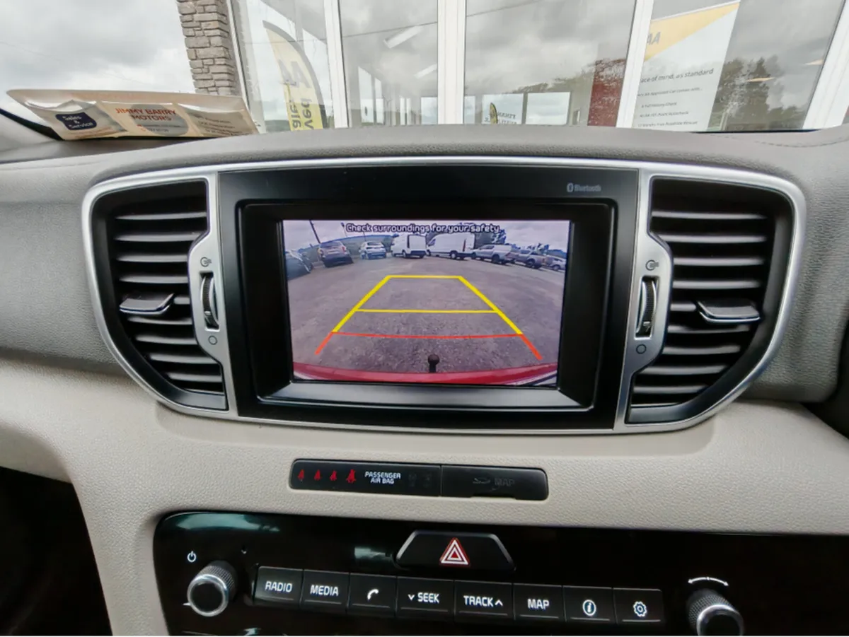 KIA SPORTAGE PLATINUM SAM 5DR - Image 4