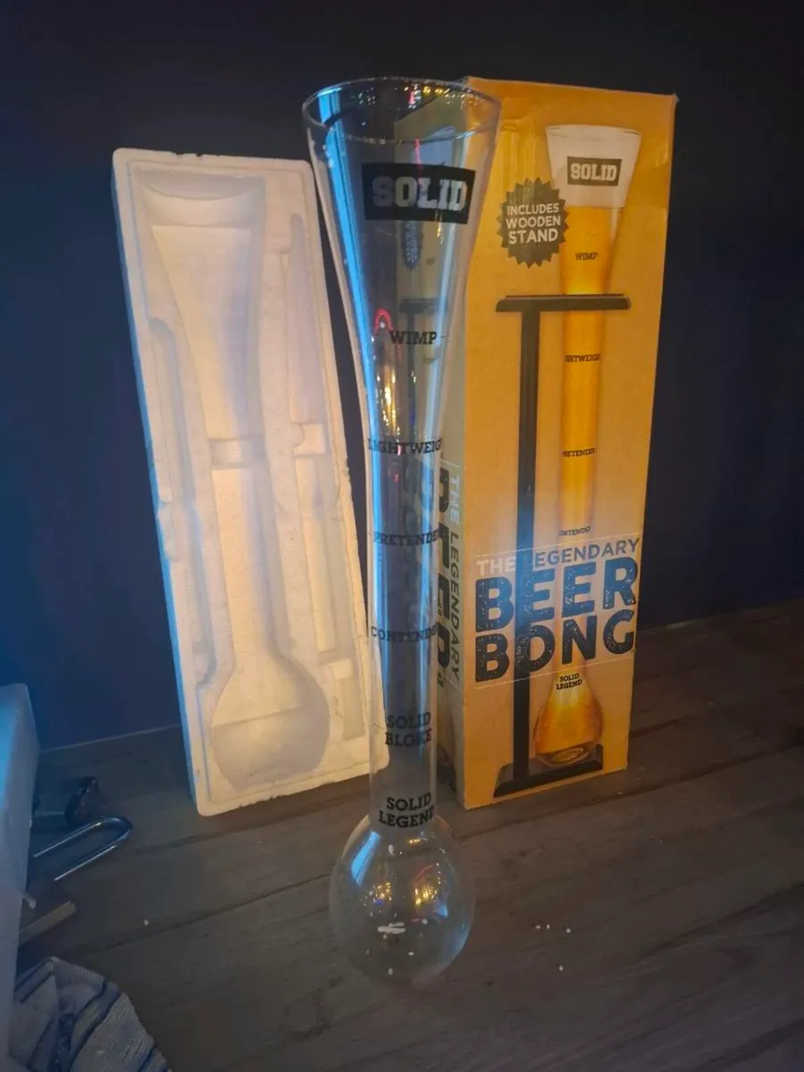 Beer bong - Image 1