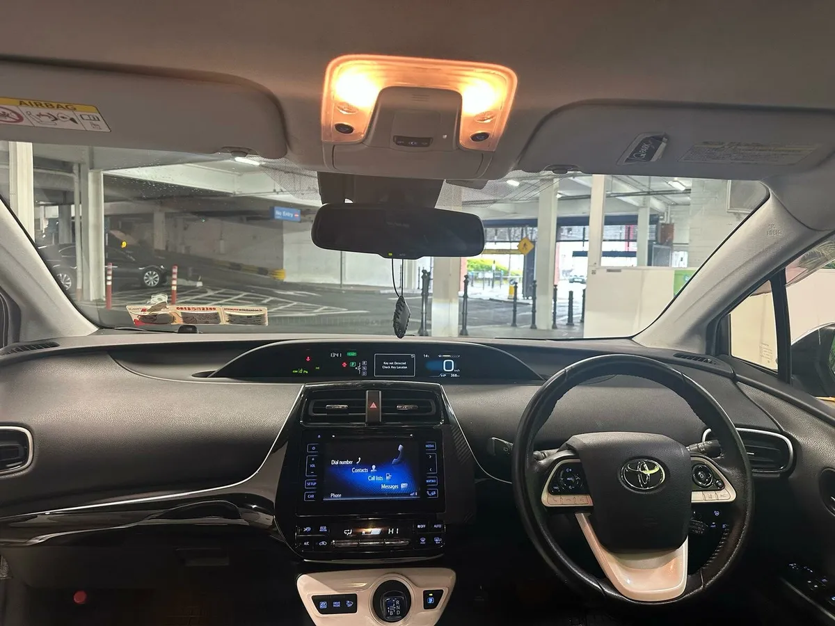 Prius Toyota - Image 3