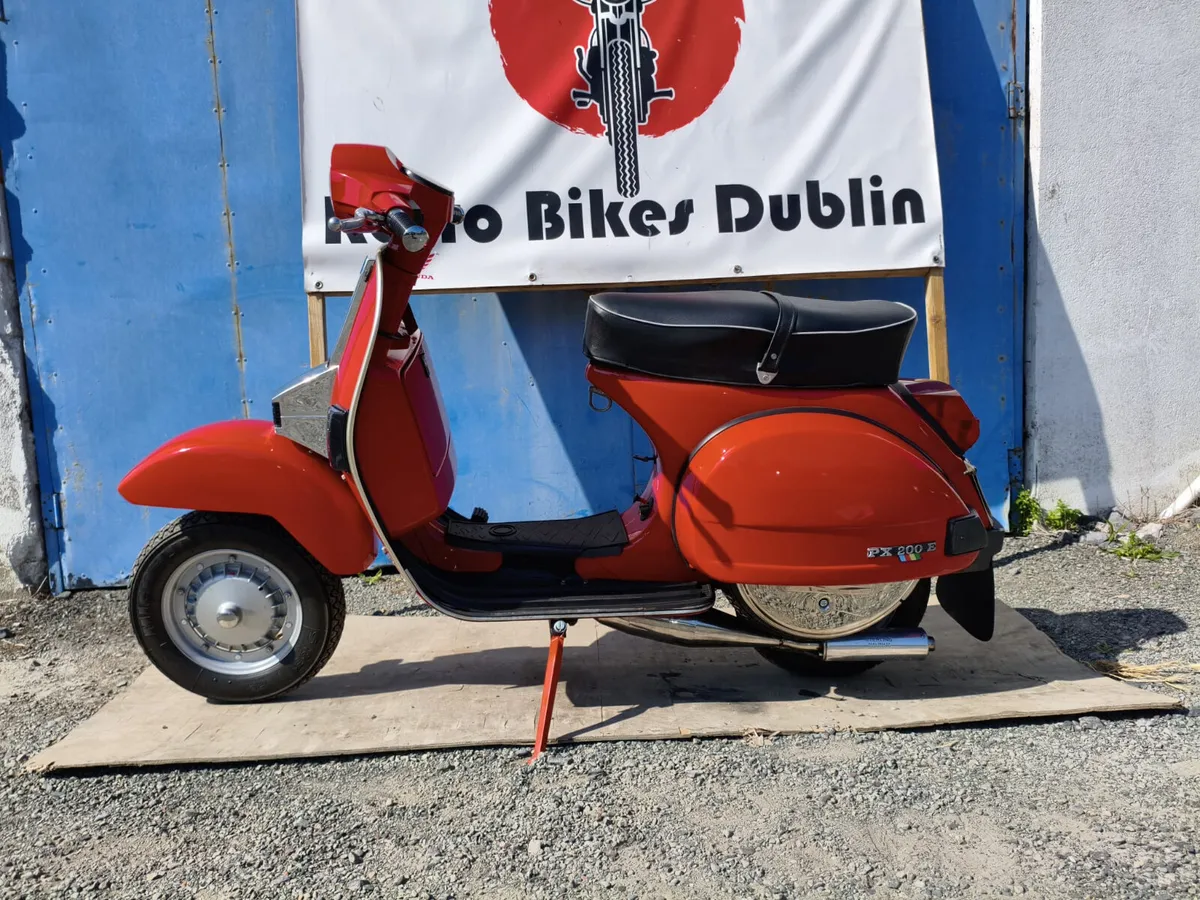 1986 Piaggio Vespa PX200E (Video coming soon) - Image 3