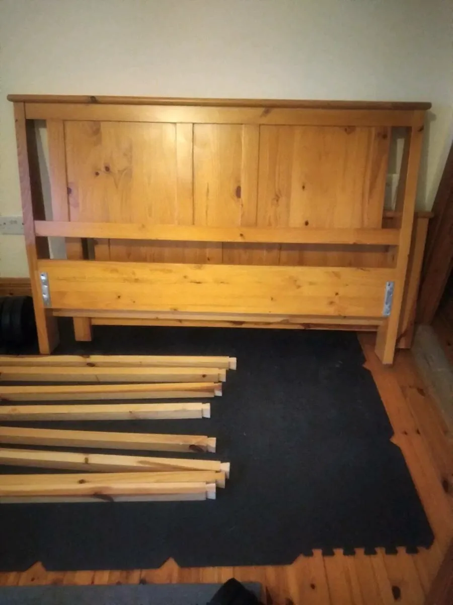 Double bed - Image 2