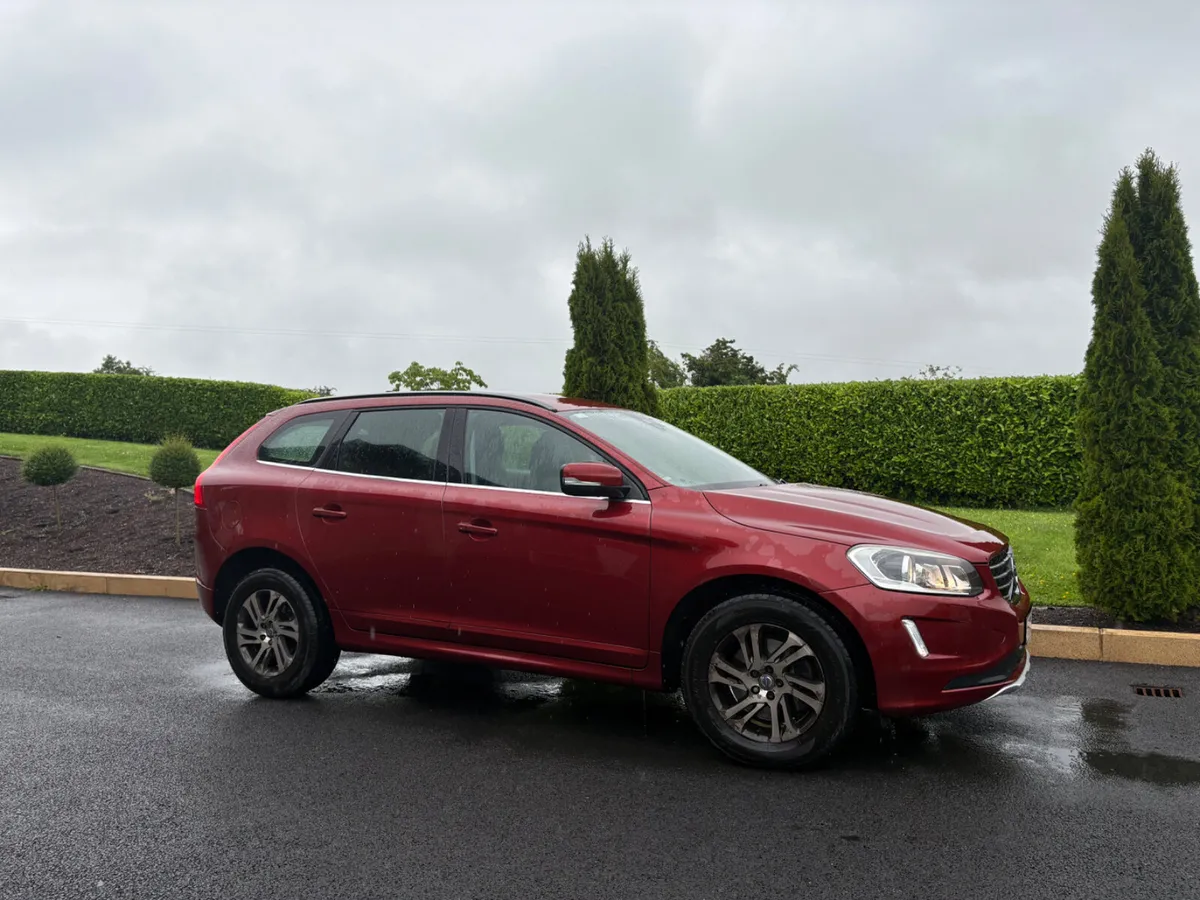 Volvo XC60 2015 - Image 4