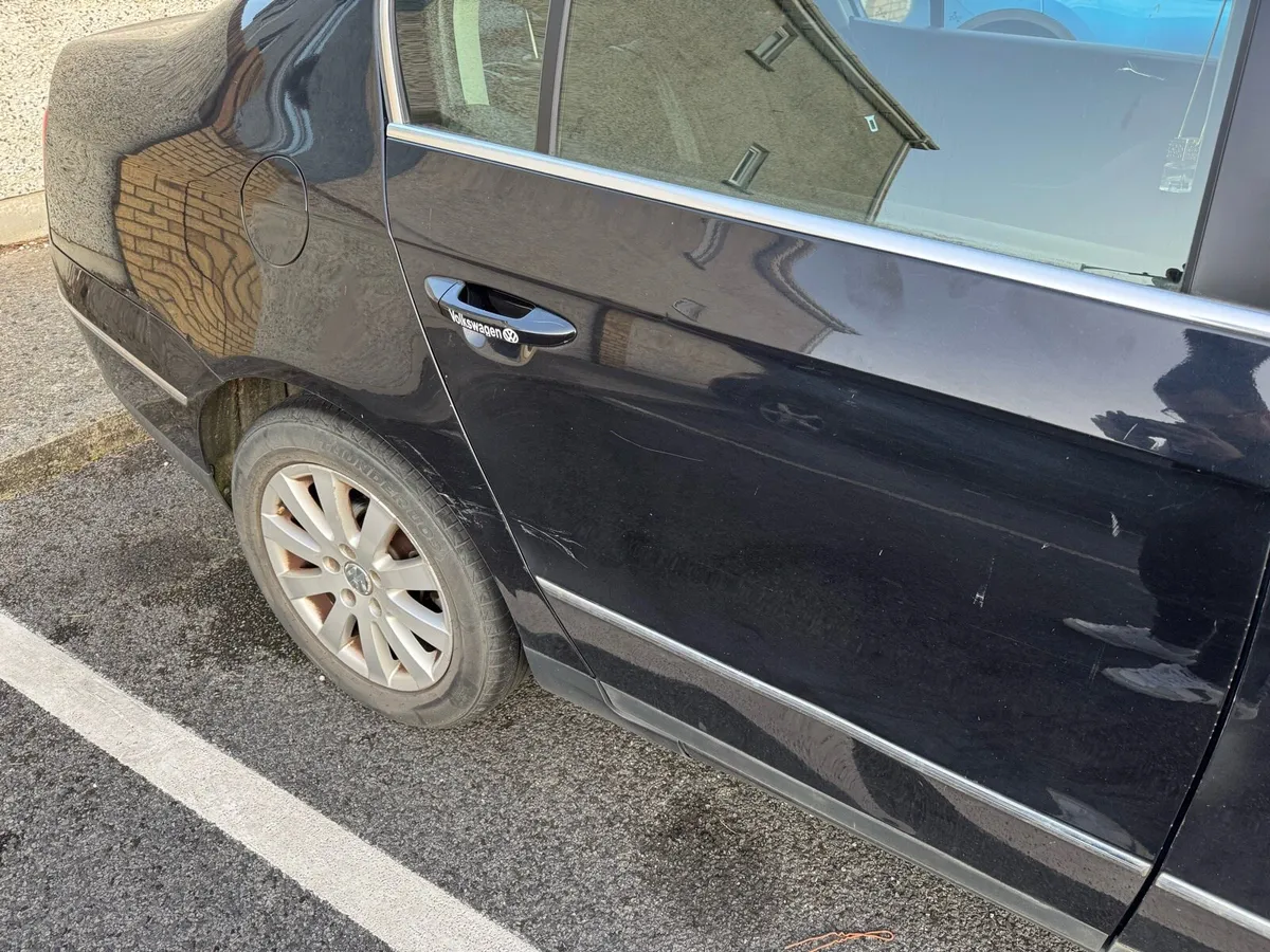 07 Passat B6 1.6 Petrol - Image 3