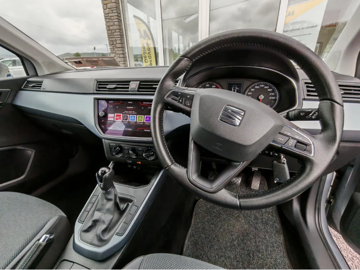 SEAT ARONA 1.0 TSI 115HP SE 5DR - Image 3