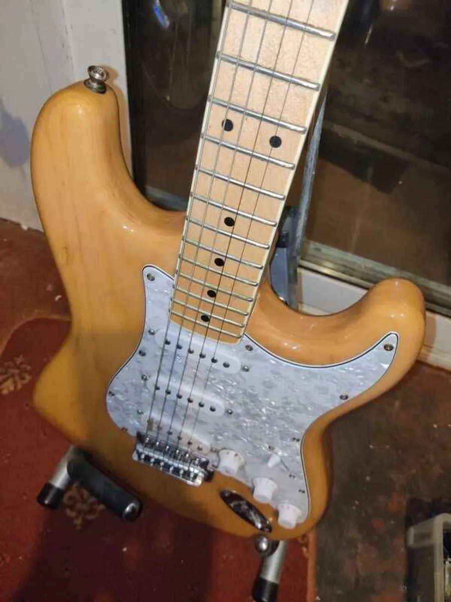 SX VTG Series Strat - Image 4