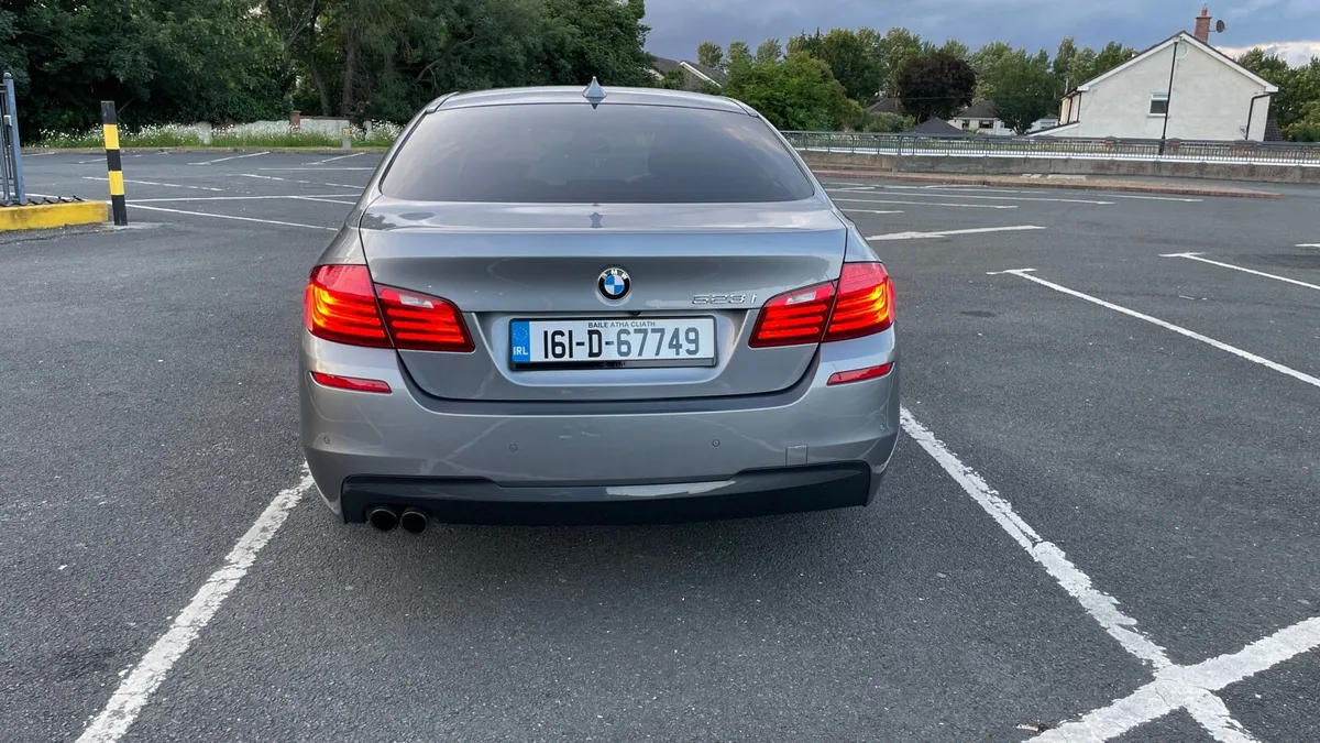 BMW 523i 2.0 Top spec - Image 4