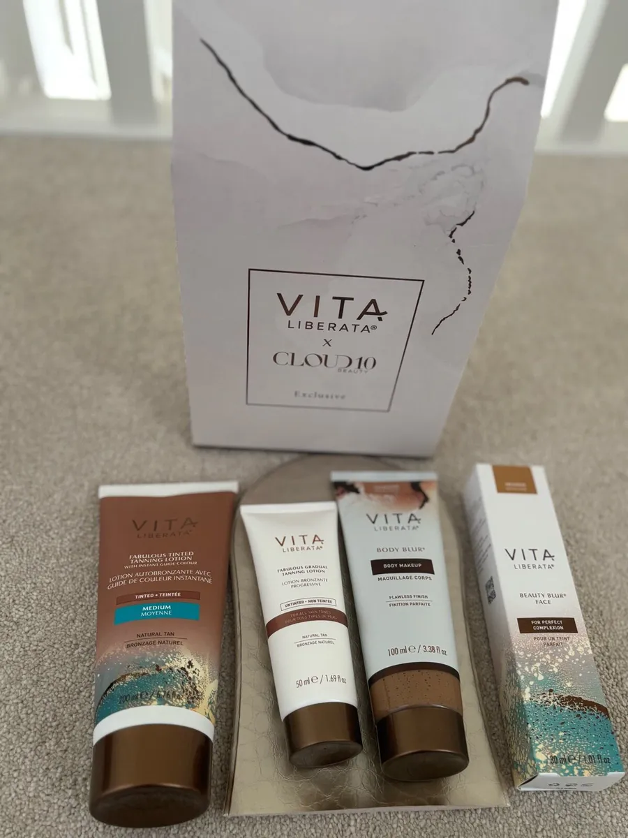Vita Liberata Exclusive Tanning Set - Image 2