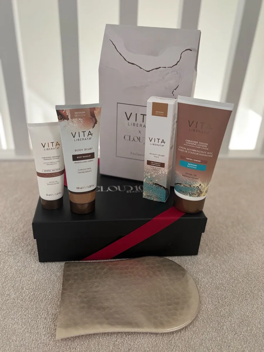 Vita Liberata Exclusive Tanning Set - Image 3