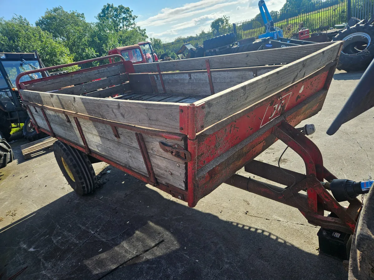 Farm machinery - Image 1