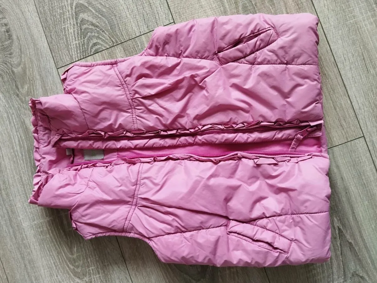 Girls clothes age 2-3 years - Image 2