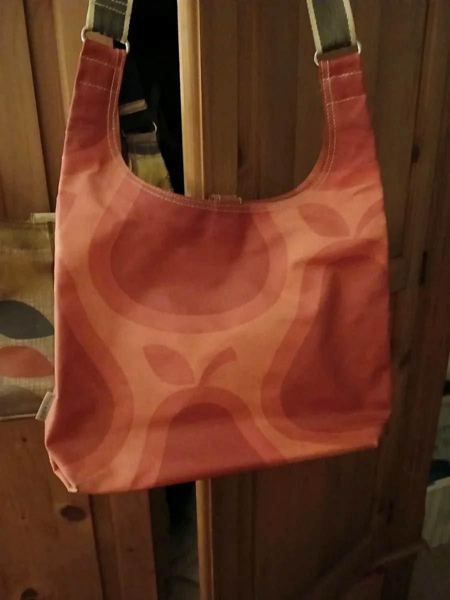 Hang bag