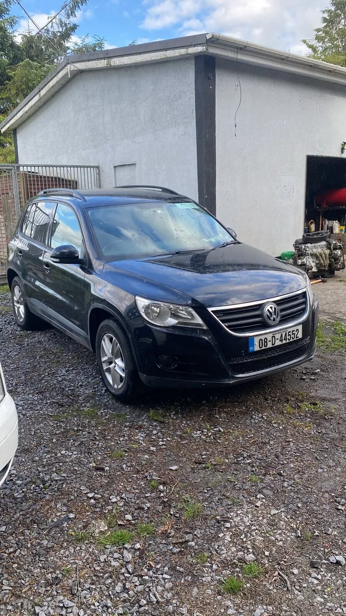 Volkswagen Tiguan 1.4 tsi 4wd jeep - Image 1