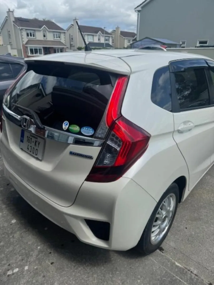 Honda Fit 2016 - Image 3