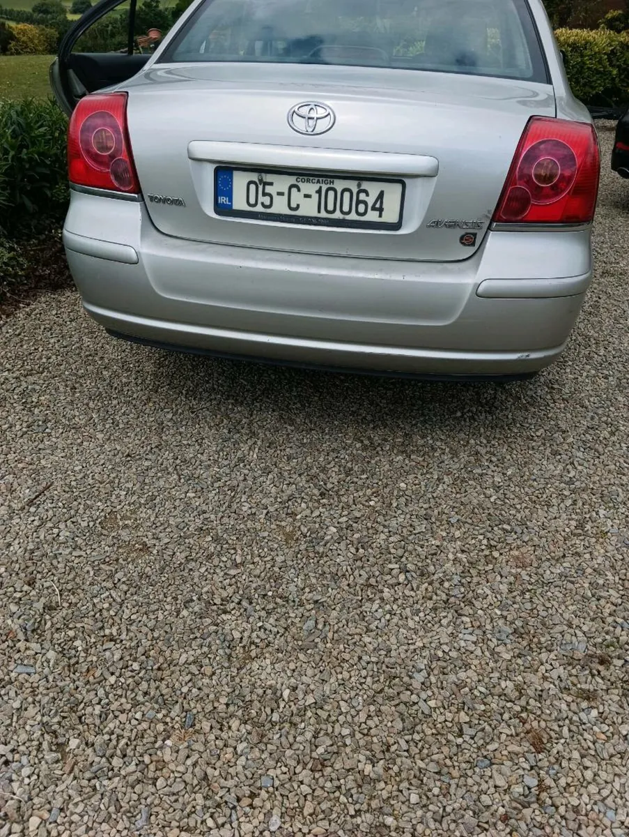 Toyota Avencis - Image 3