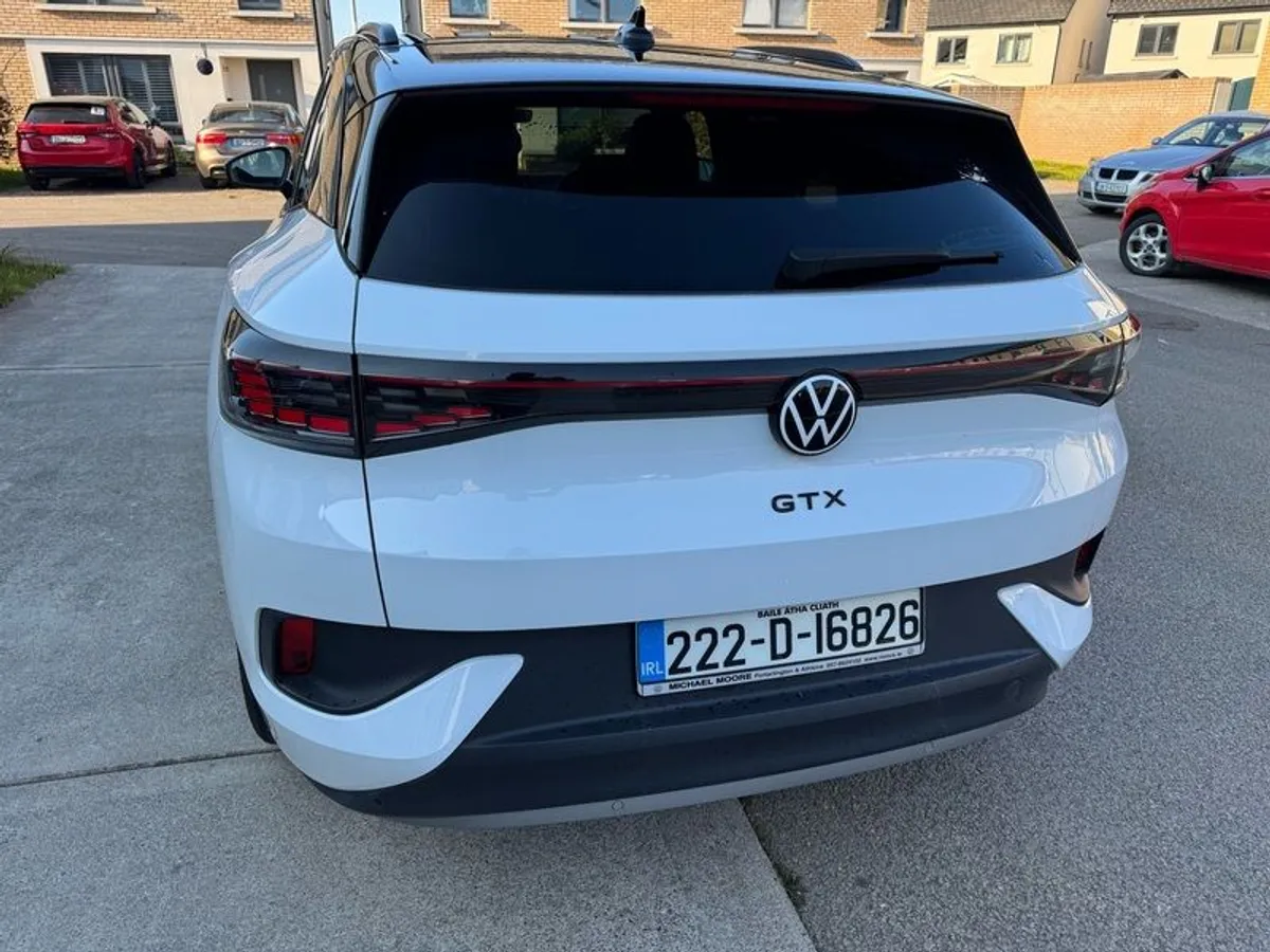 2022 Volkswagen Id.4 GTX - Image 2