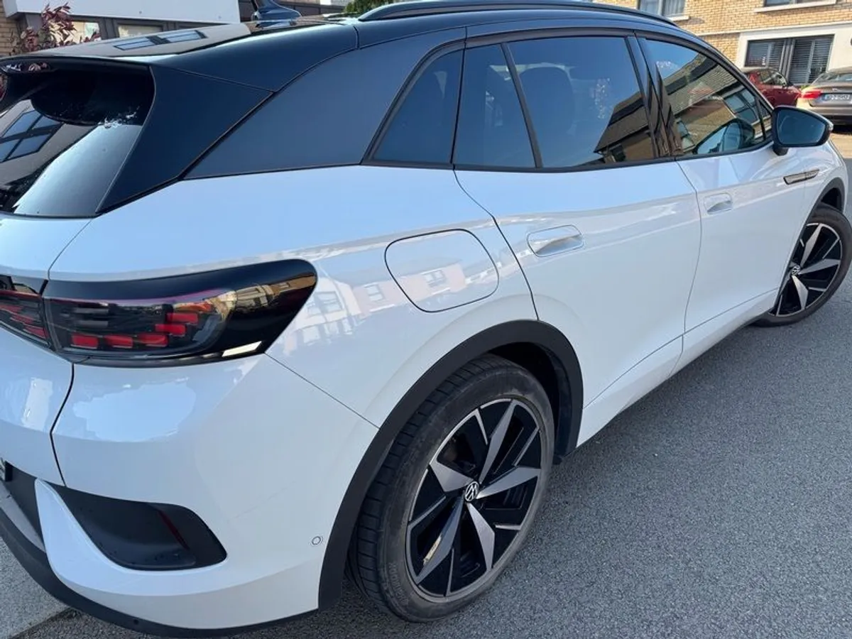 2022 Volkswagen Id.4 GTX - Image 4