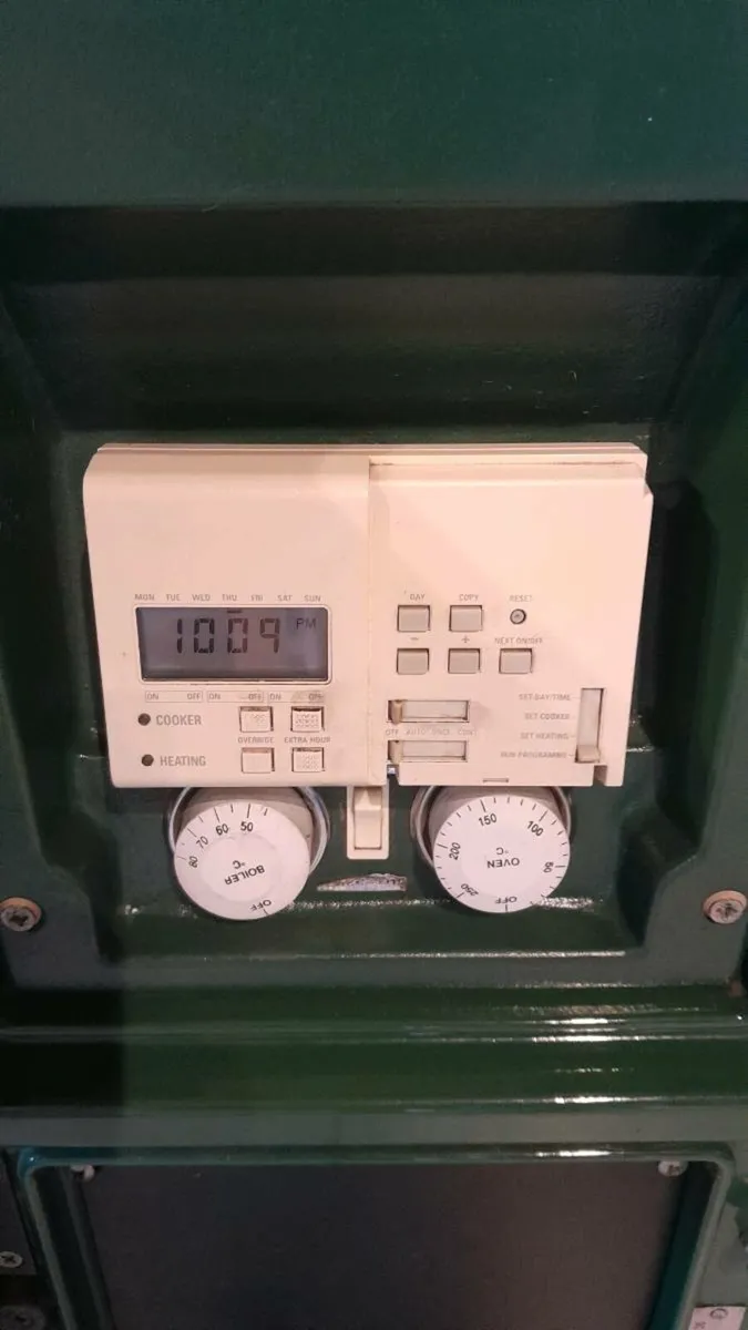 Twin Burner Stanley Cooker - Image 4