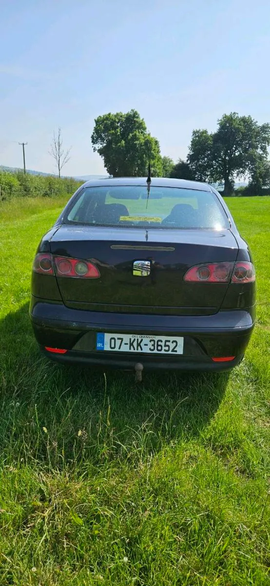 Car - Image 4