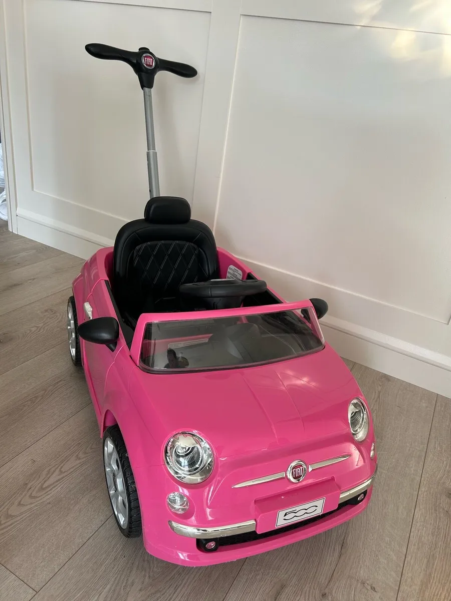 Fiat 500e Car Push-Along Ride - Image 1