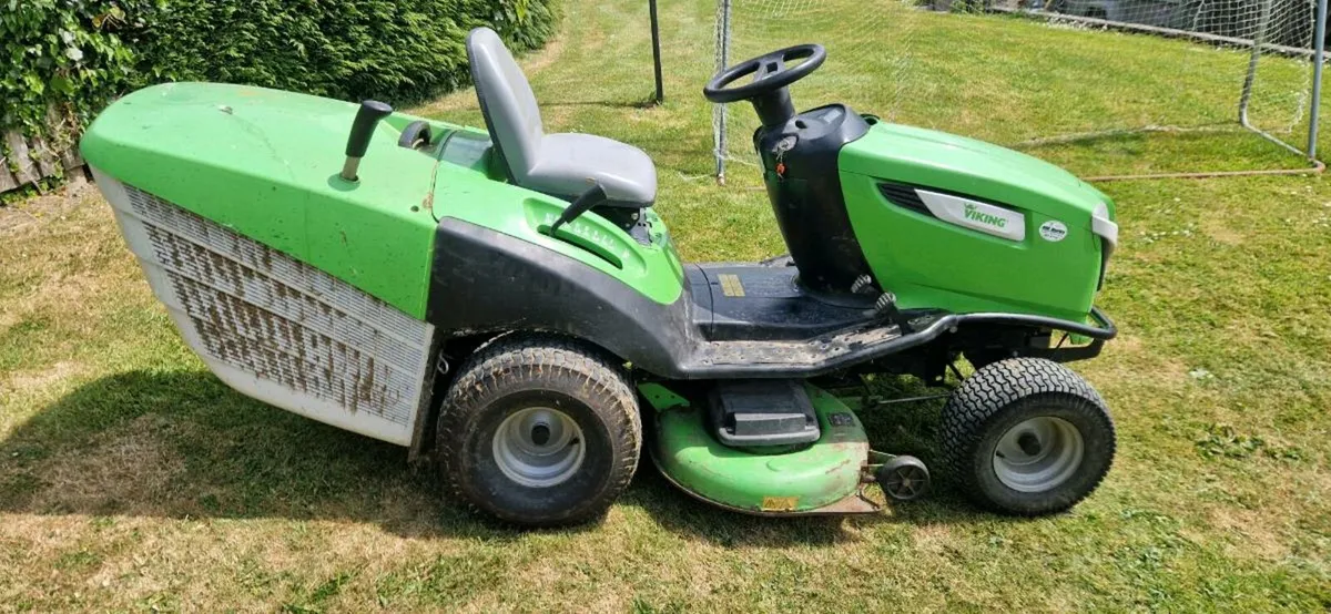 Ride on mower - Image 3