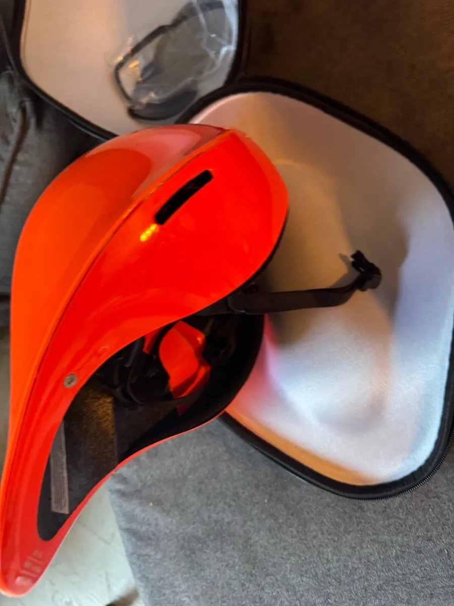 POC tempor aero helmet - Image 2