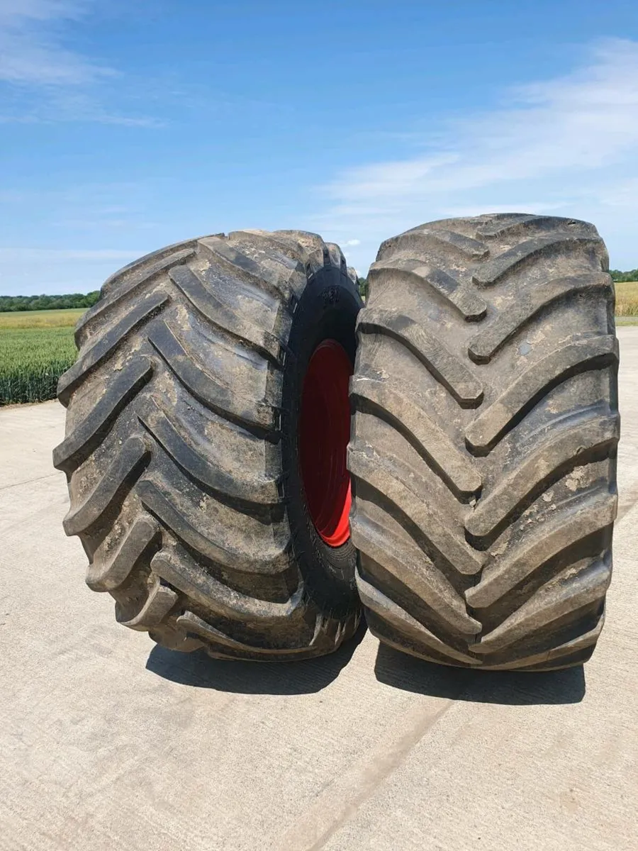 Tractor wheels - Image 2