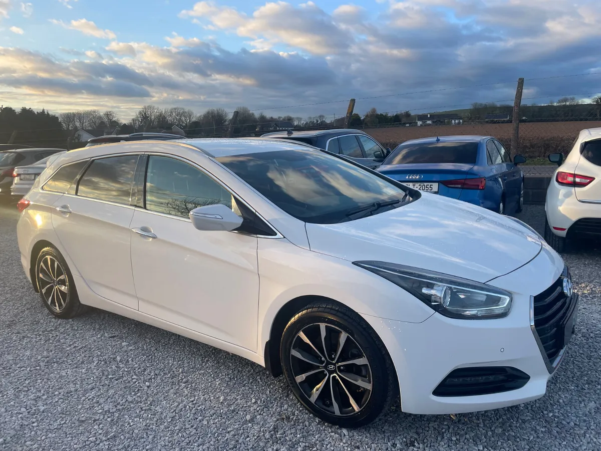 Hyundai I40 - Image 1
