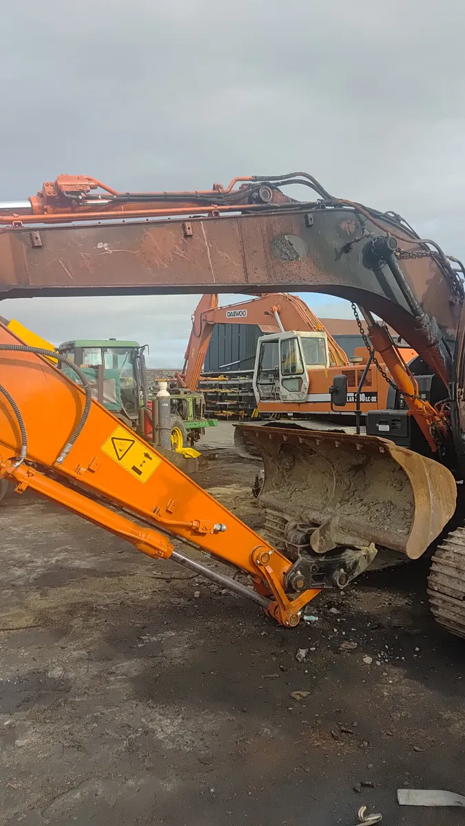 Hitachi - Image 3