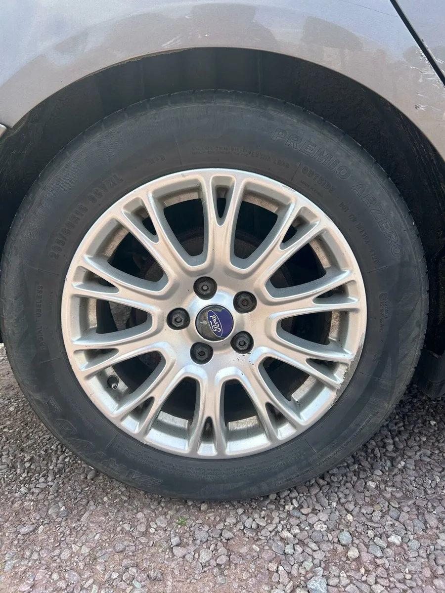 Ford focus low mileage - Image 4