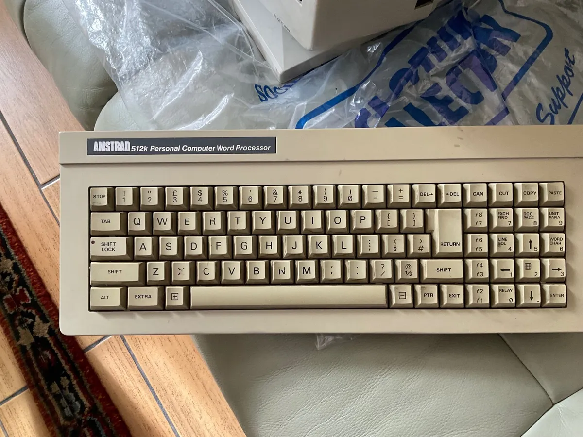 Computer - Image 1