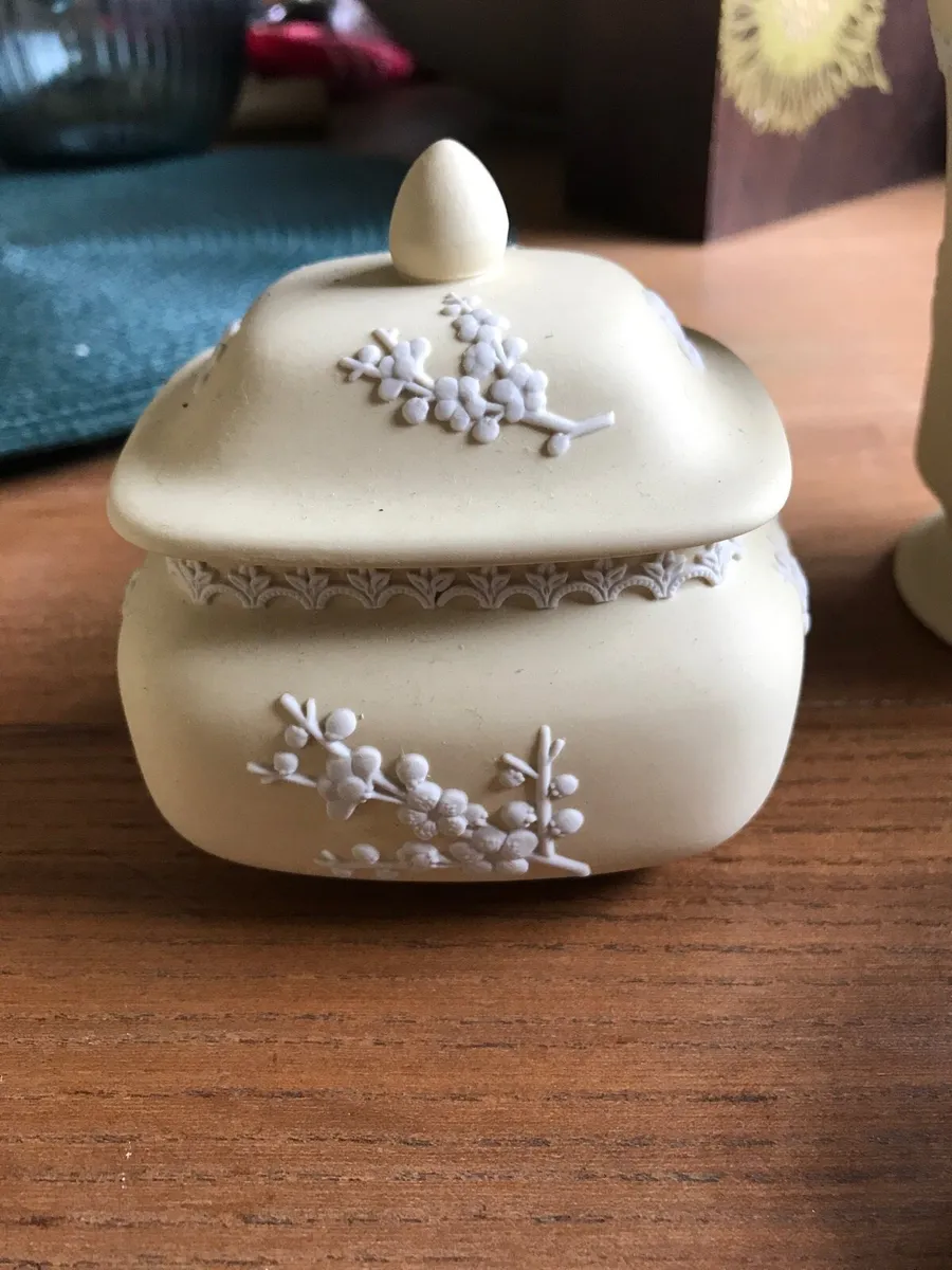 Wedgwood jasperware set 11 piece - Image 4