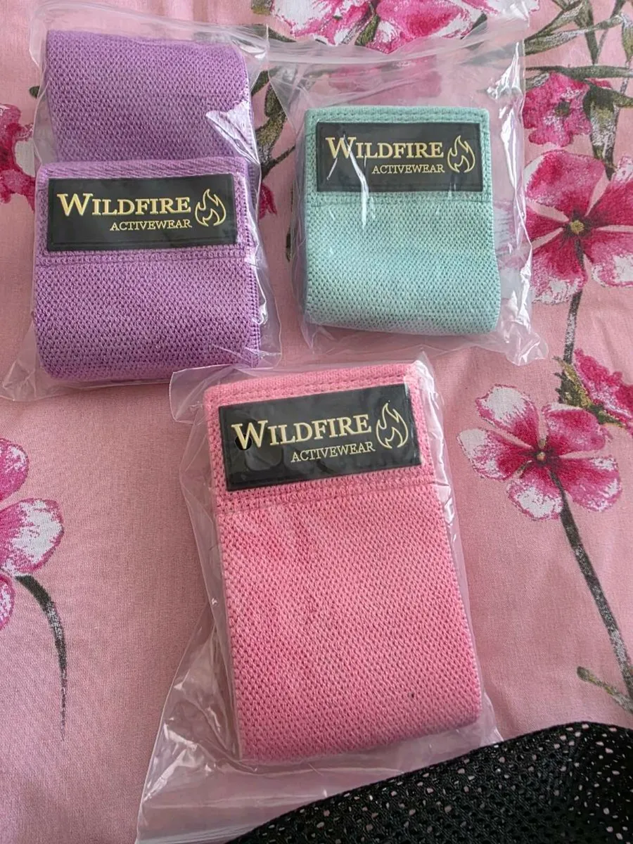 Clothes all sportswear all brand new have a bundle - Image 2