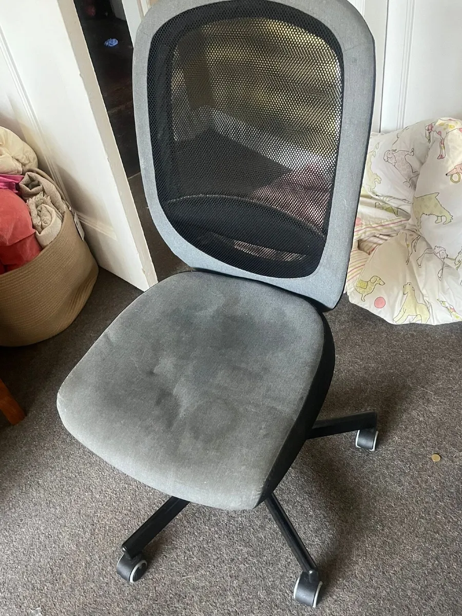 Office chair FREE - Image 2