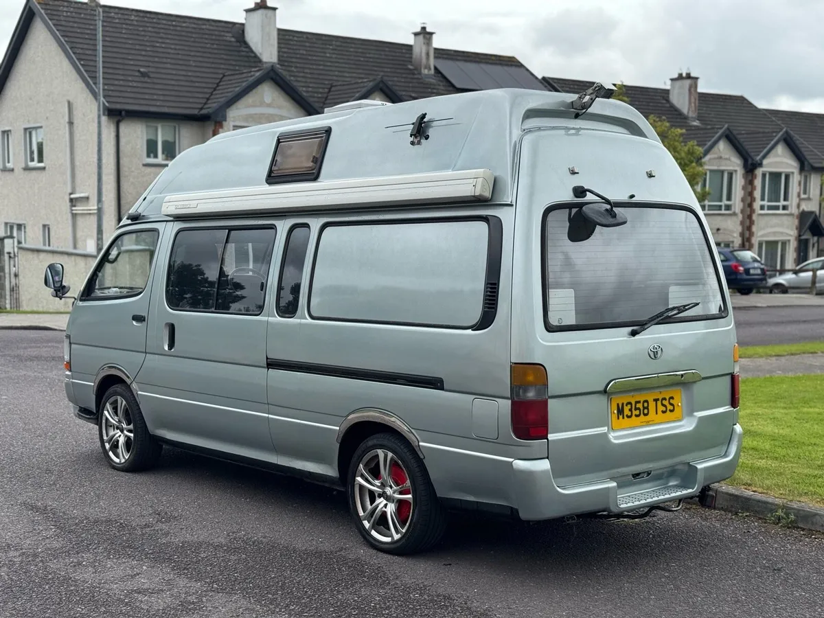1995 hiace camper - Image 3