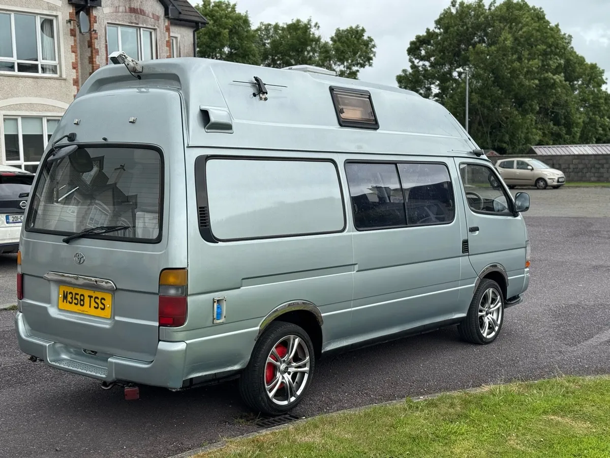 1995 hiace camper - Image 4