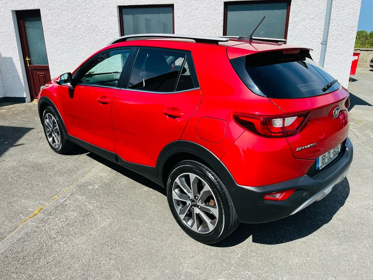 181 KIA STONIC 1.6 DIESEL (NCT 2026) €190 TAX - Image 2