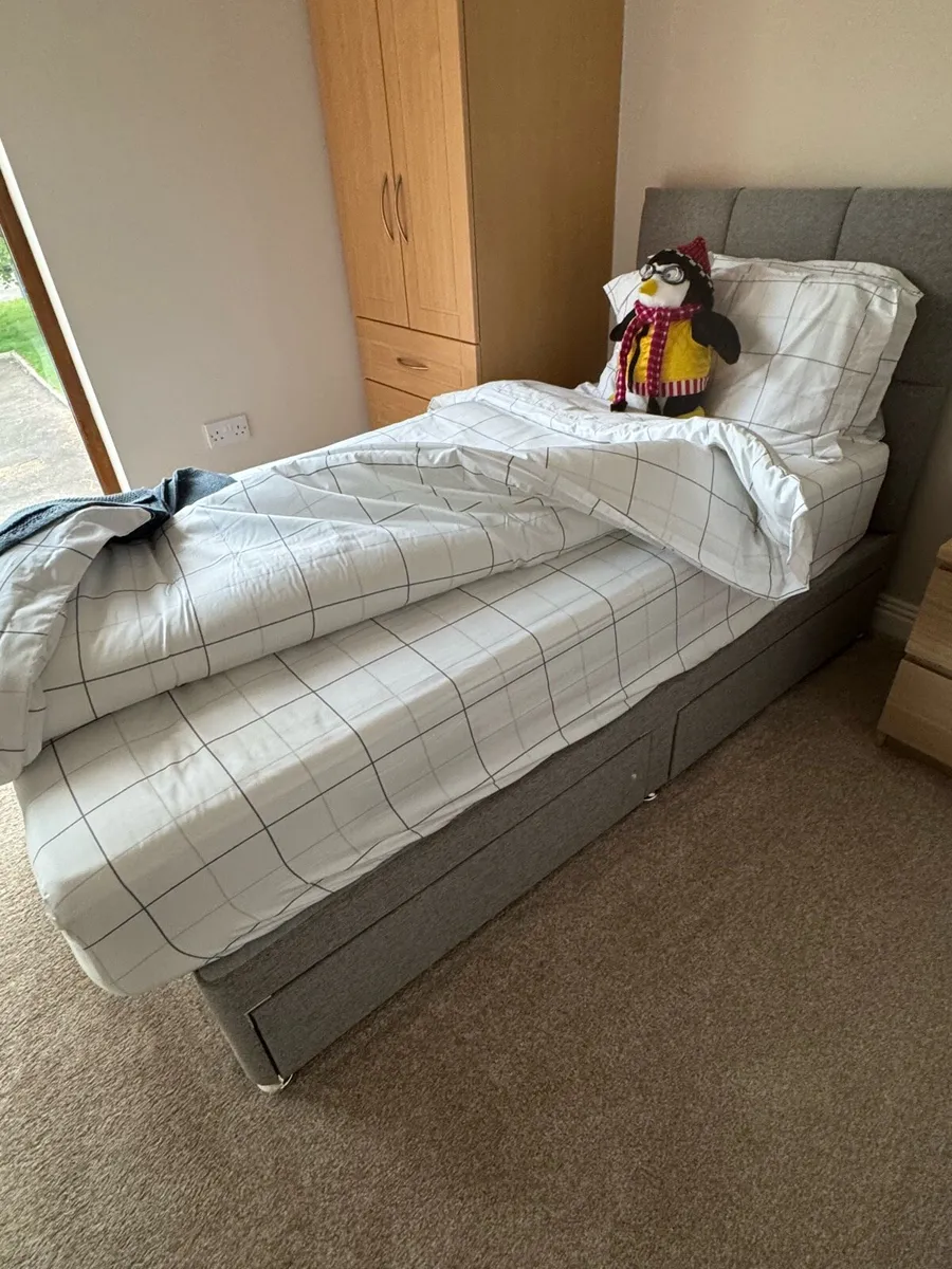 Single Bed and mattress - Image 1