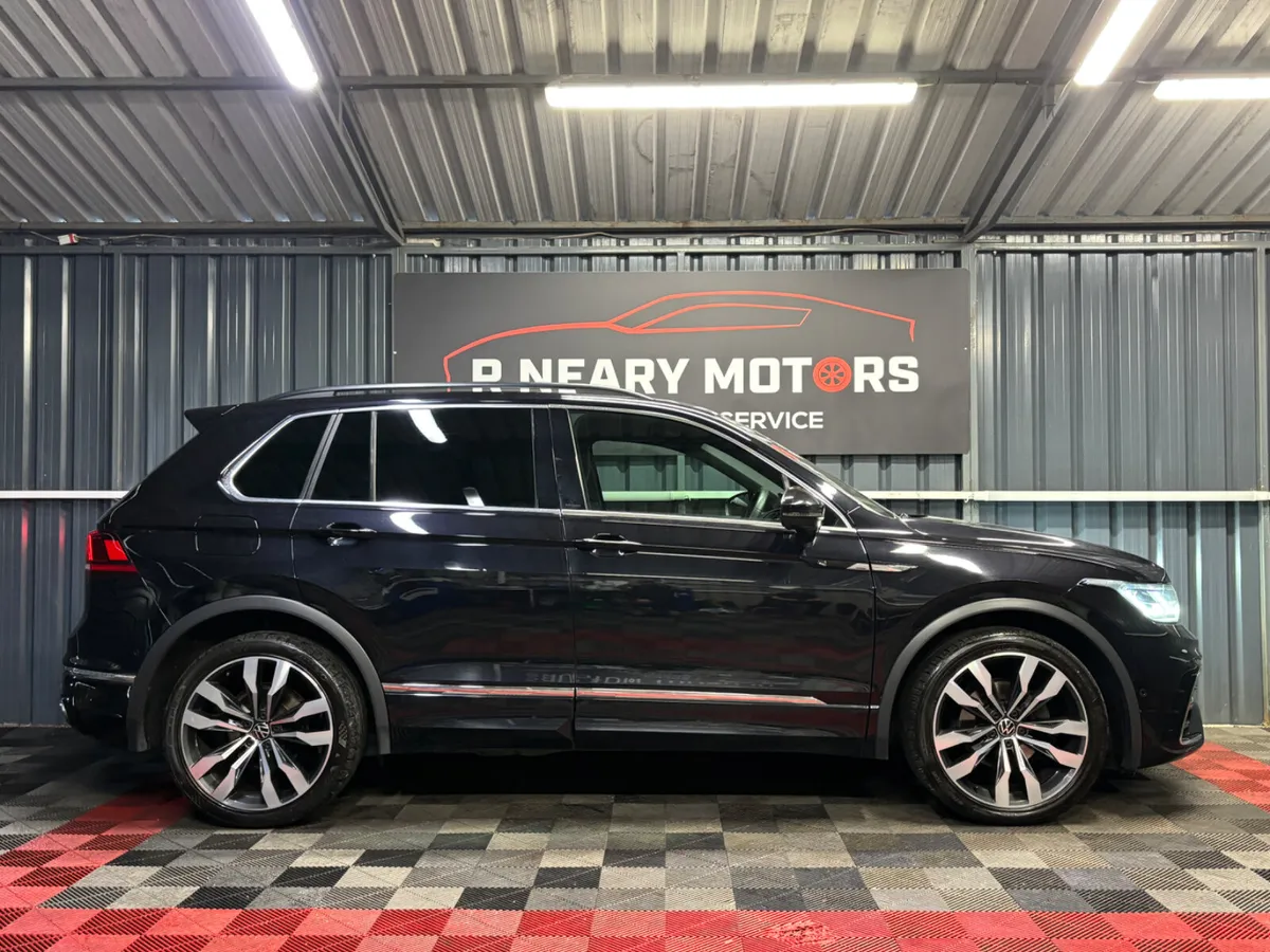 2021 211 Volkswagen Tiguan 2 Seat R-Line - Image 4