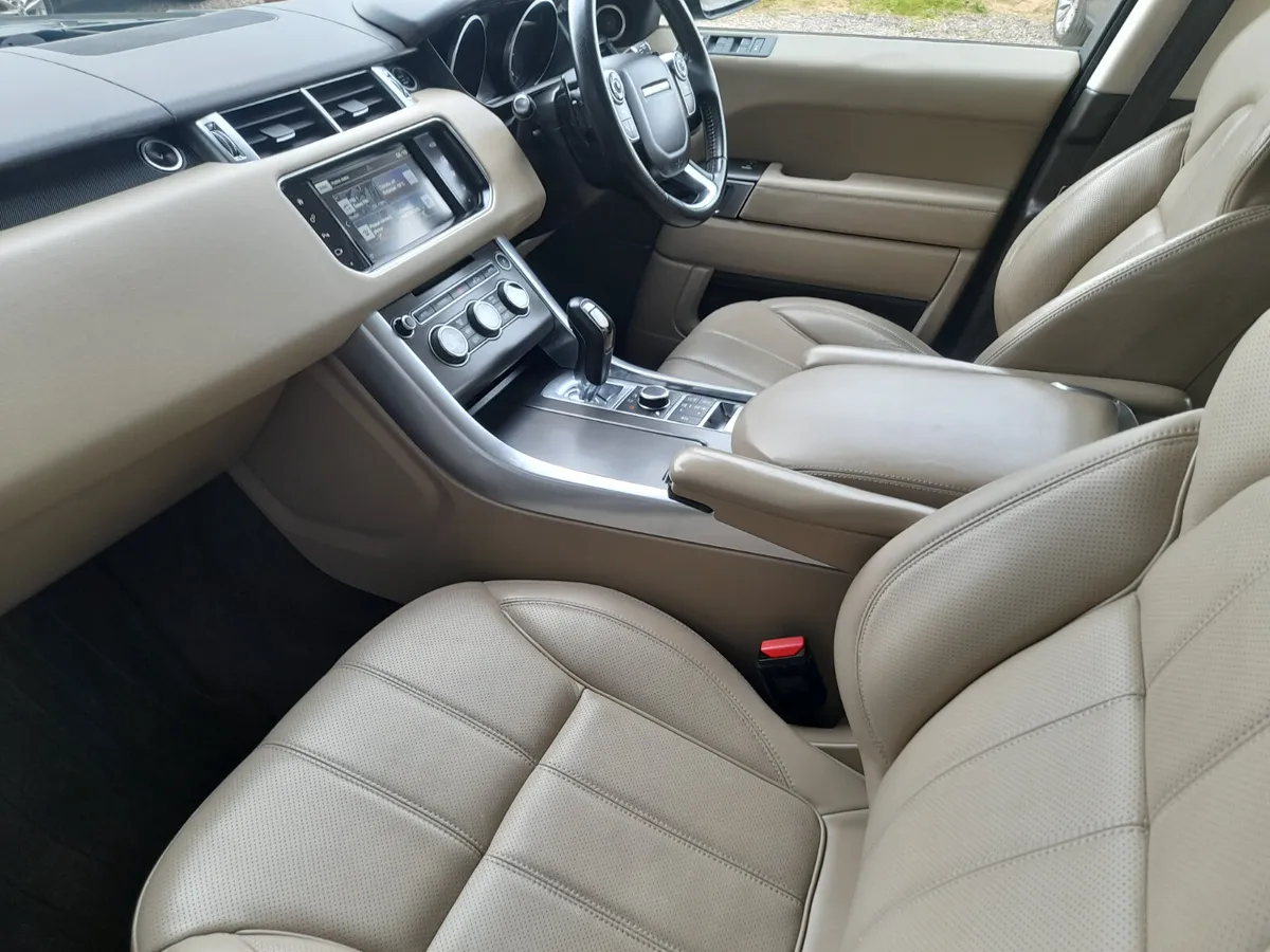 Range Rover Sport HSE - Image 4