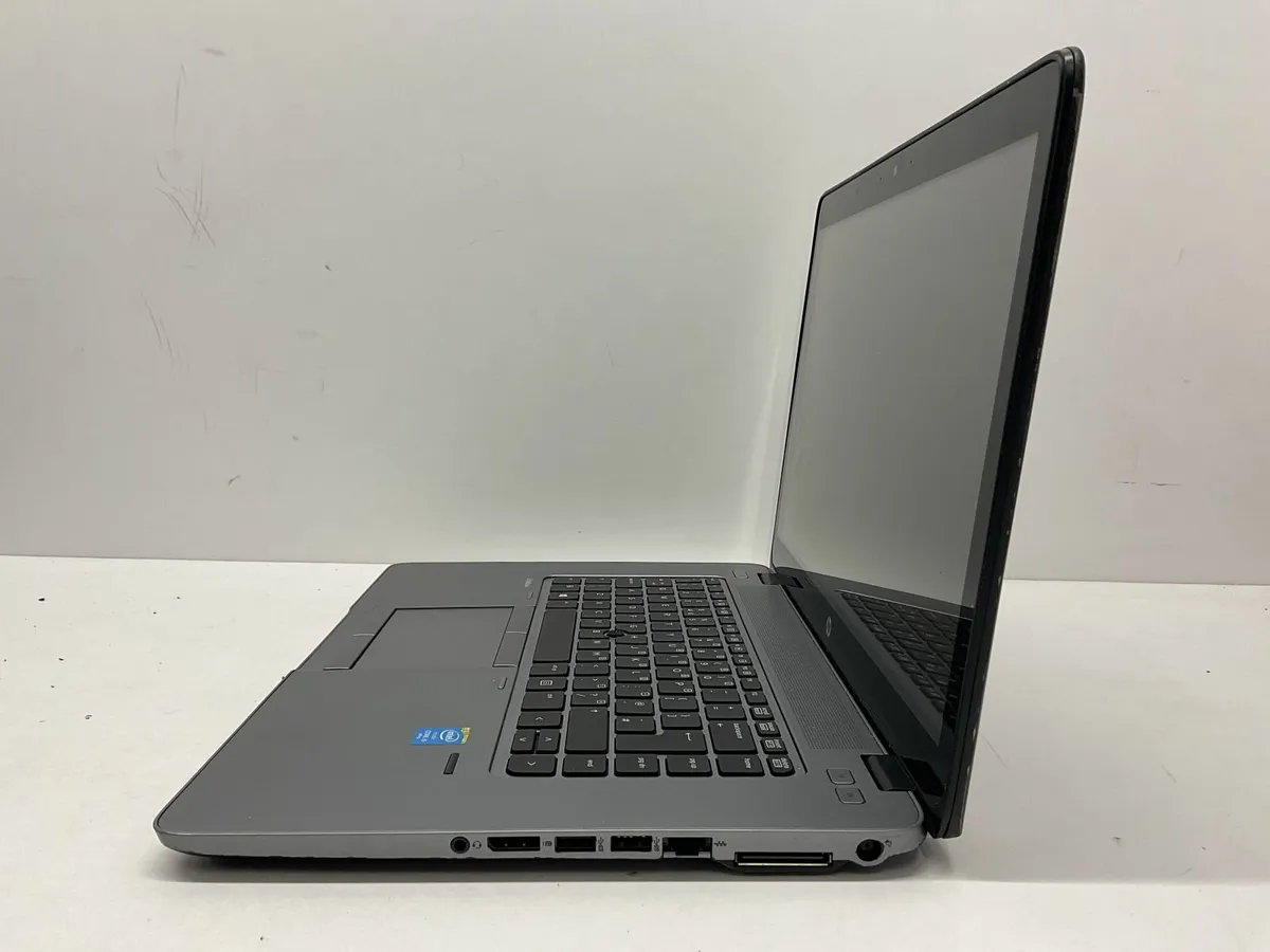 Online Auction Of A Hewlett-Packard EliteBook - Image 2
