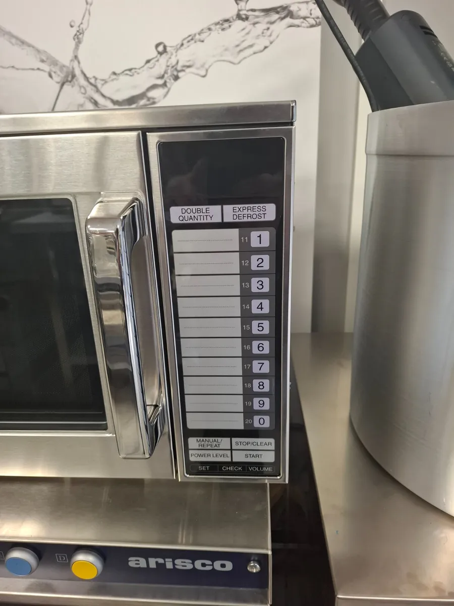 Sharp R-24-AT Commercial Microwave 1900W - Image 2