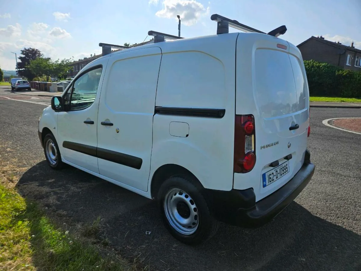 2016 Peugeot partner DOE & TAX - Image 4
