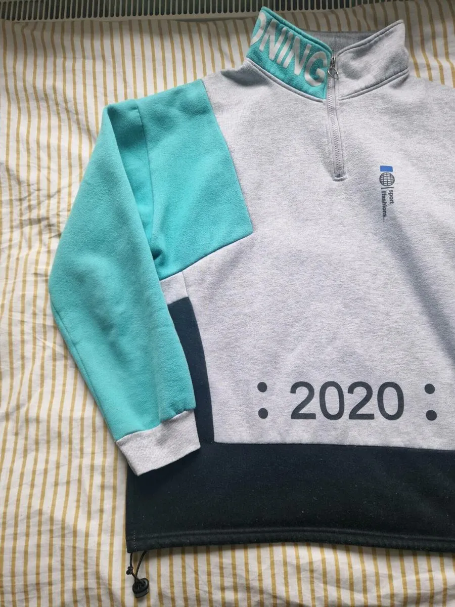 2020 Streetwear Style Jumper - Image 2