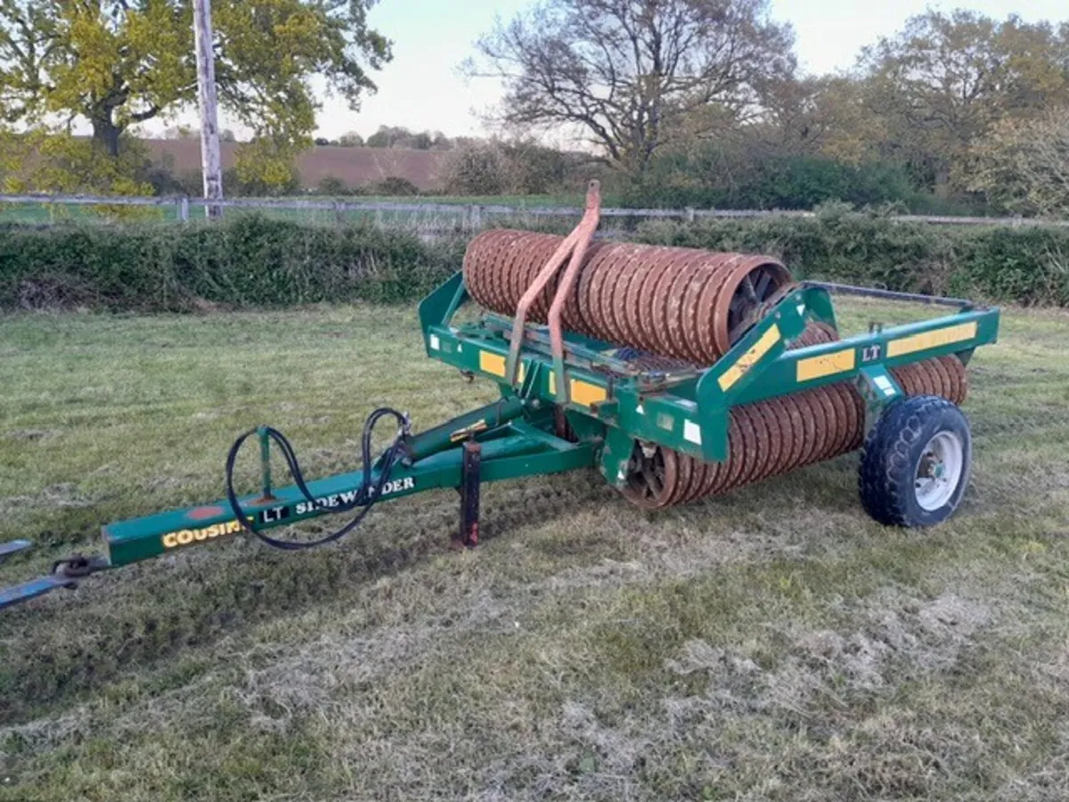 COUSINS 7.3M ROLLS - Image 1